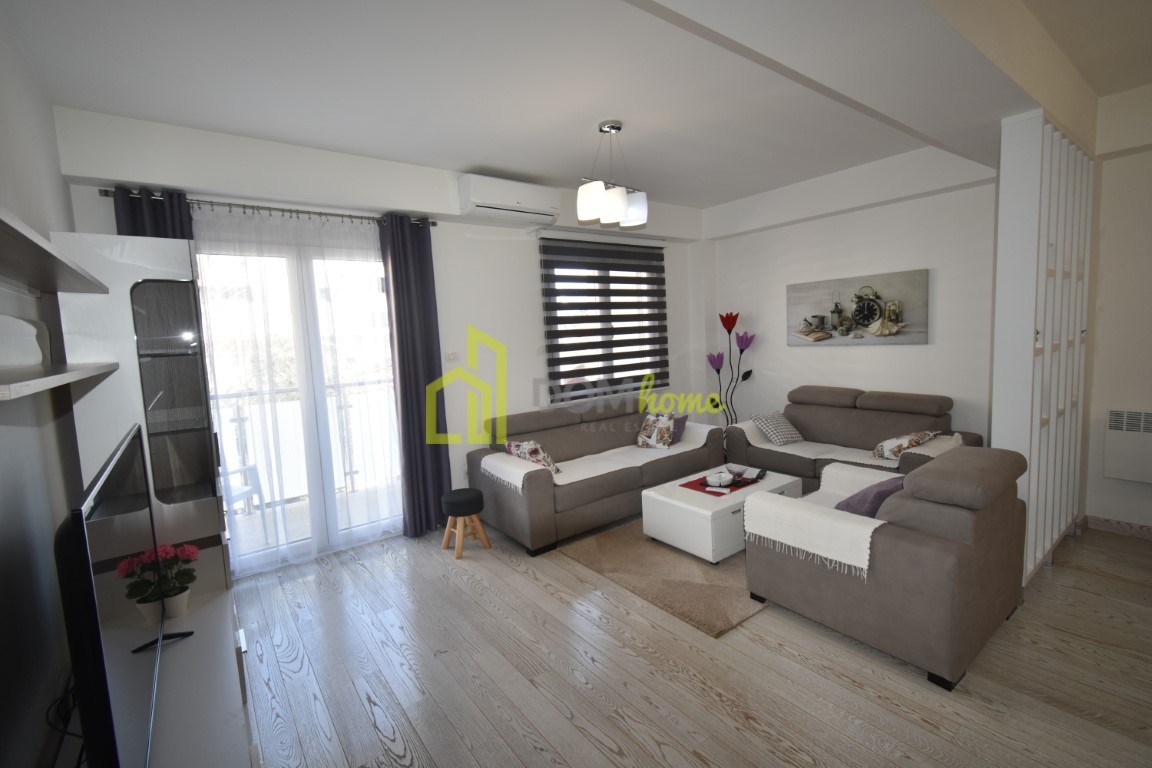 Dvosoban stan 64m2, Ljubović